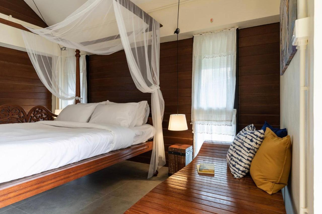 Baan Boon Bed and Breakfast Bangkok Buitenkant foto