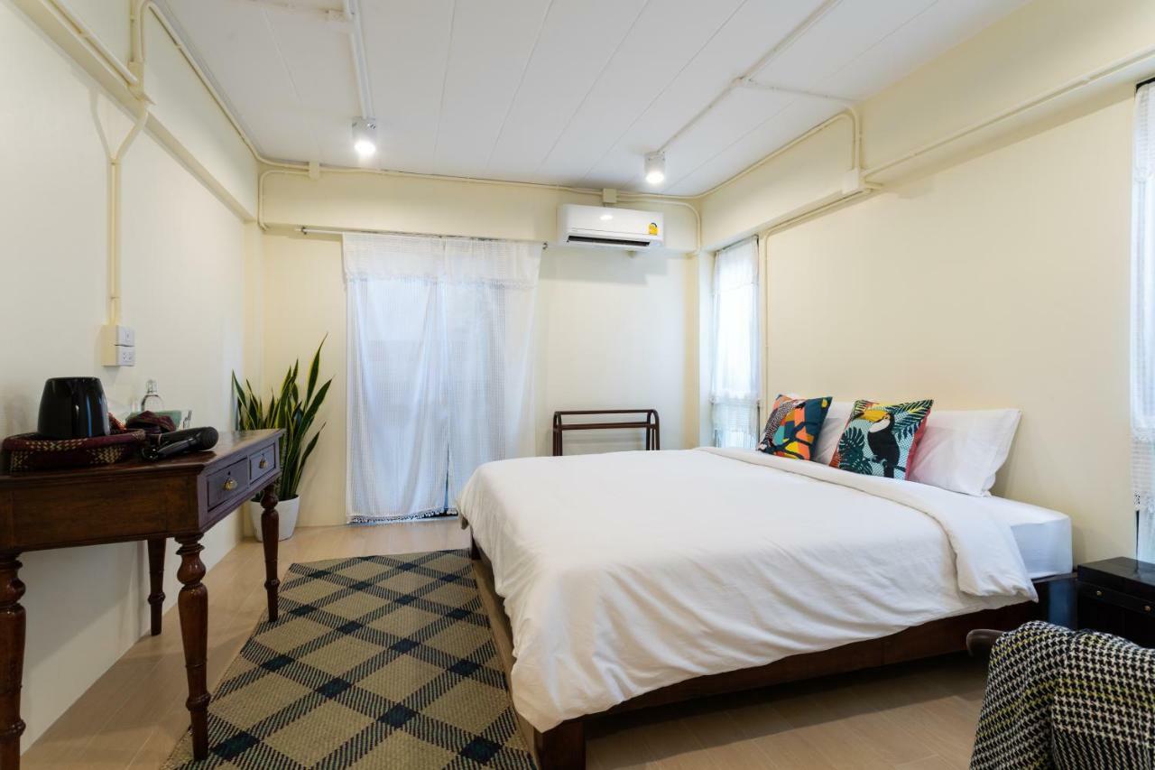 Baan Boon Bed and Breakfast Bangkok Buitenkant foto