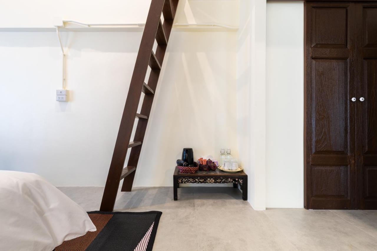 Baan Boon Bed and Breakfast Bangkok Buitenkant foto